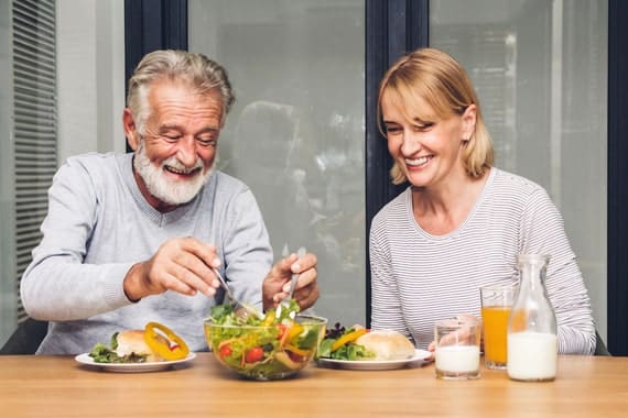 alimentation-personne-agée-min-min