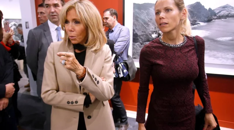 EXCLUSIF - Brigitte Macron et Cyril Hanouna : La surprenante vérité sur leur relation secrète