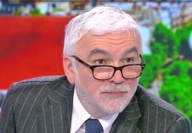 Pascal Praud Ce que dévoile un proche sur son vrai caractère en dehors du plateau