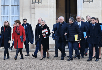 Qui de Rachidat Dati, Gérald Darmanin ou Éric Lombard