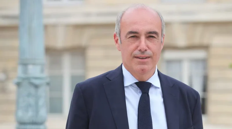 le décès d'Olivier Marleix plonge la France politique dans le deuil
