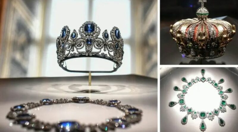 bijoux louvre
