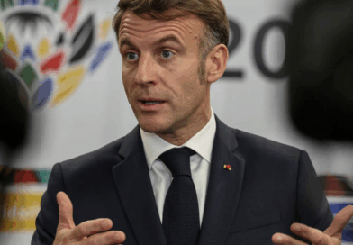 macron chef d'etat mojor