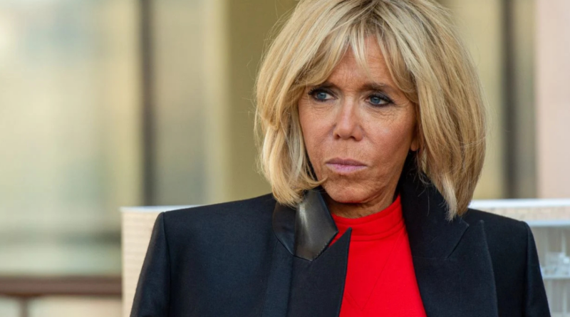 Un jeune Belge vient tout juste d’épouser une magnifique jeune femme. Le lendemain matin, ses amis le croisent par hasard et lui lancent « Alors, cette nuit de noces, ça a donné quoi » « Oh, je